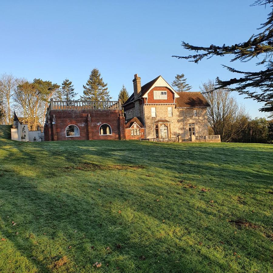 Country Manor House With Indoor Pool And Hot Tub Villa Rochester  Exterior photo